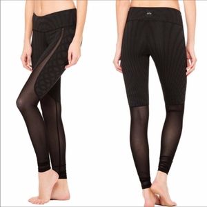 Alo Yoga Motion Leggings